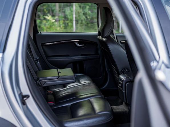 Volvo XC70 II с пробегом 2012 года, цена 1 180 000 рублей, 428436 км, универсал, Автокод Объявления