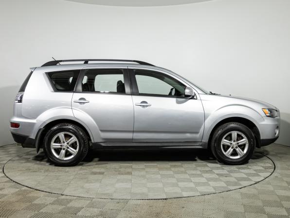 Mitsubishi Outlander II Рестайлинг с пробегом 2011 года, цена 819 585 рублей, 254995 км, внедорожник, Автокод Объявления