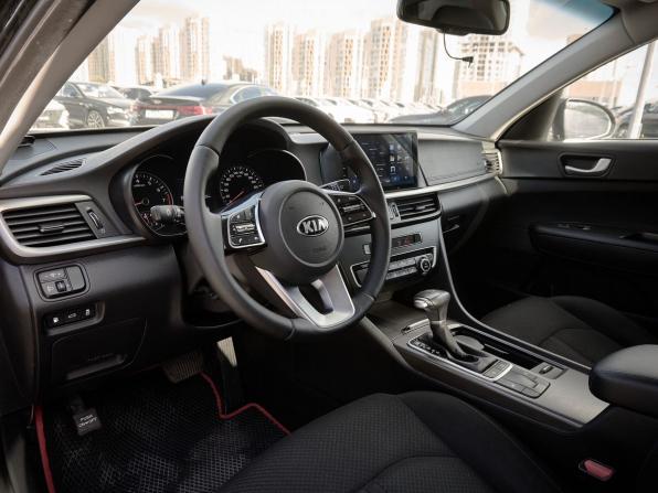 Kia Optima IV Рестайлинг с пробегом 2018 года, цена 1 748 000 рублей, 161900 км, седан, Автокод Объявления