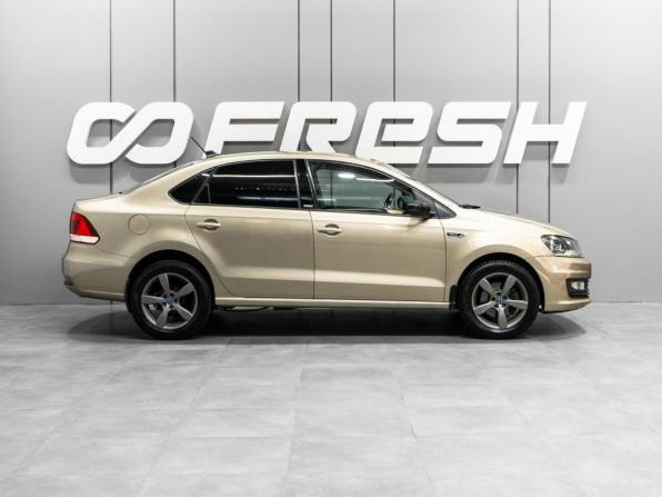 Volkswagen Polo V Рестайлинг с пробегом 2017 года, цена 1 069 000 рублей, 188343 км, седан, Автокод Объявления