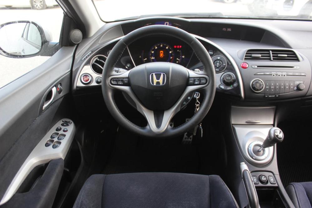 Honda Civic VIII Белгород  - изображение 16