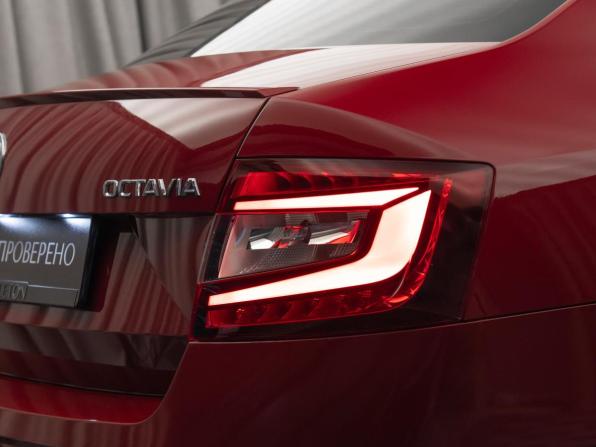 Skoda Octavia III (A7) Рестайлинг с пробегом 2018 года, цена 2 190 000 рублей, 86000 км, лифтбек, Автокод Объявления