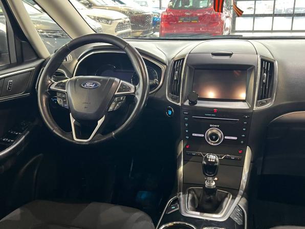 Ford Galaxy III с пробегом 2018 года, цена 1 920 000 рублей, 180000 км, минивэн, Автокод Объявления