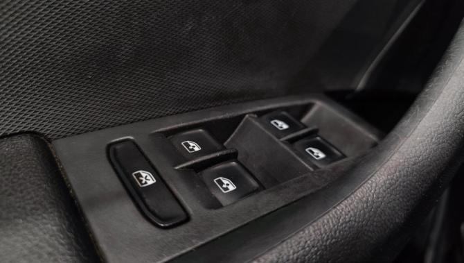 Volkswagen Polo V Рестайлинг с пробегом 2020 года, цена 1 435 000 рублей, 115875 км, седан, Автокод Объявления
