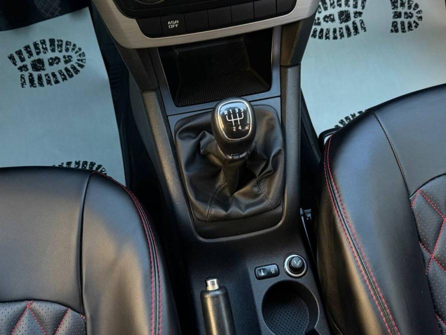 Skoda Yeti I Рестайлинг Тверь  - изображение 15