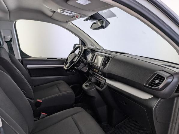 Opel Zafira Life I с пробегом 2020 года, цена 2 720 000 рублей, 135554 км, минивэн, Автокод Объявления