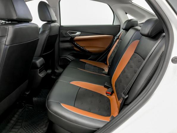 Lada (ВАЗ) Vesta I Рестайлинг (NG) с пробегом 2024 года, цена 1 375 000 рублей, 7592 км, седан, Автокод Объявления