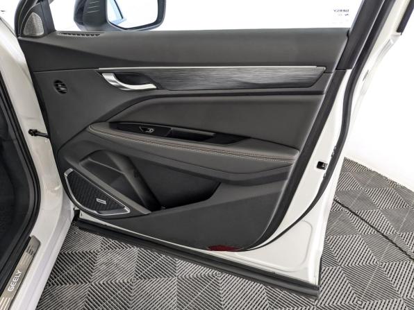 Geely Tugella I с пробегом 2023 года, цена 2 750 000 рублей, 77015 км, внедорожник, Автокод Объявления