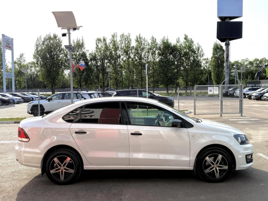 Volkswagen Polo V Рестайлинг Воронеж  - изображение 4