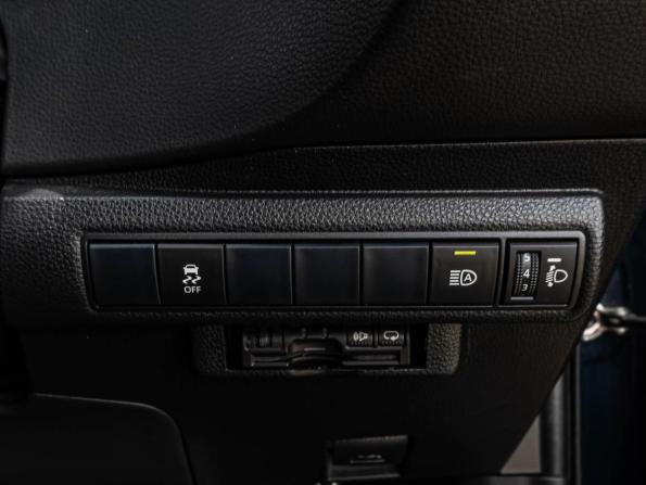 Toyota Corolla XII (E210) с пробегом 2018 года, цена 1 399 000 рублей, 133395 км, хэтчбек, Автокод Объявления