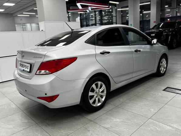 Hyundai Solaris I Рестайлинг с пробегом 2015 года, цена 1 050 000 рублей, 115662 км, седан, Автокод Объявления