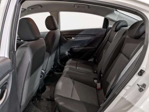 Kia Rio IV Рестайлинг с пробегом 2021 года, цена 1 690 000 рублей, 35810 км, седан, Автокод Объявления