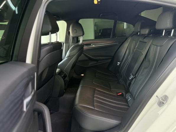 BMW 5 серии VII (G30/G31/G38) Рестайлинг с пробегом 2021 года, цена 4 590 000 рублей, 177456 км, седан, Автокод Объявления