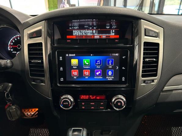 Mitsubishi Pajero IV Рестайлинг 2 с пробегом 2015 года, цена 1 999 000 рублей, 268216 км, внедорожник, Автокод Объявления