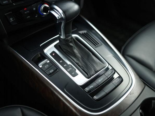Audi Q5 I (8R) Рестайлинг с пробегом 2014 года, цена 2 099 000 рублей, 137156 км, внедорожник, Автокод Объявления