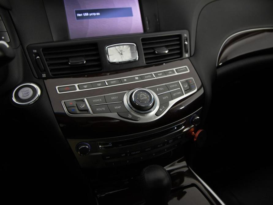 Infiniti Q70 I Рестайлинг Санкт-Петербург  - изображение 24
