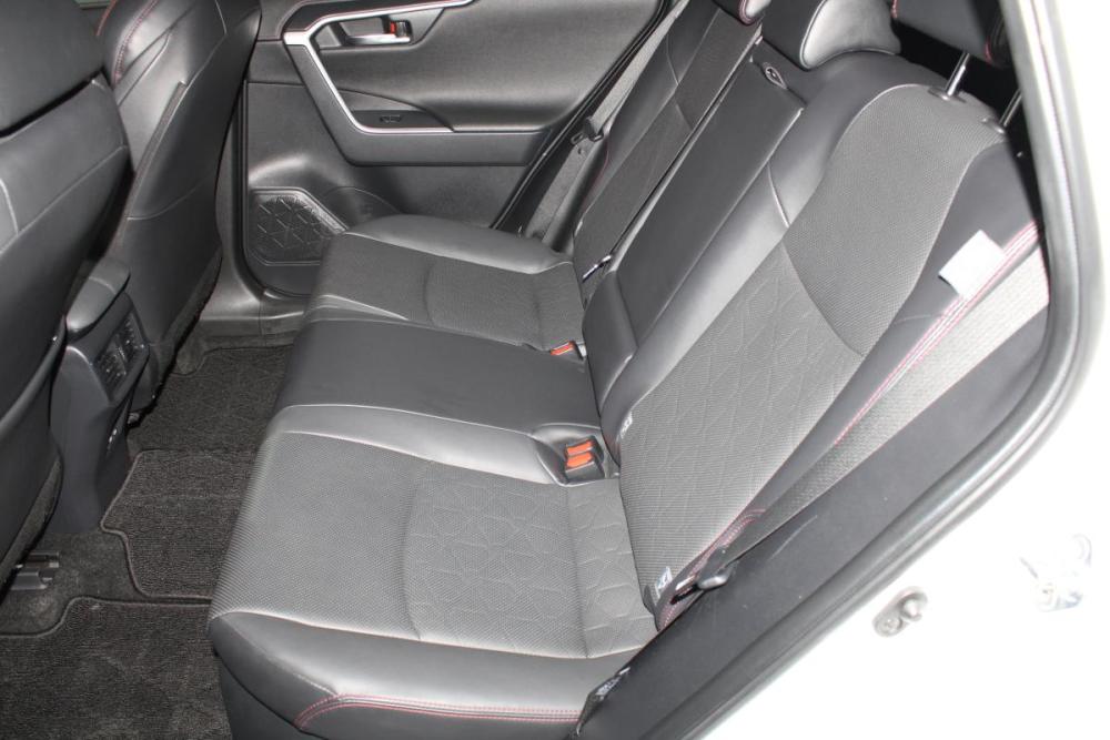 Toyota RAV4 V (XA50) Владивосток  - изображение 11