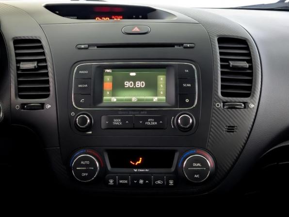 Kia Cerato III с пробегом 2016 года, цена 1 350 000 рублей, 96160 км, седан, Автокод Объявления