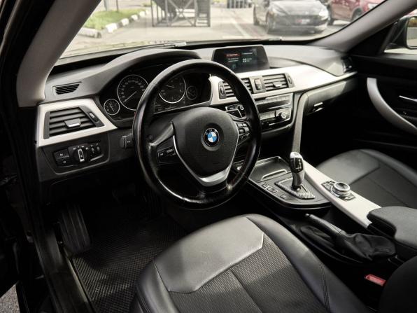 BMW 3 серии VI (F3x) Рестайлинг с пробегом 2018 года, цена 2 100 000 рублей, 121214 км, лифтбек, Автокод Объявления