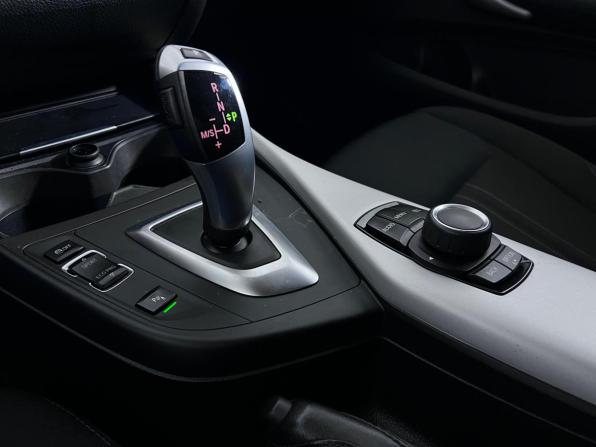 BMW 1 серии II (F20/F21) Рестайлинг 2 с пробегом 2017 года, цена 1 680 000 рублей, 96814 км, хэтчбек, Автокод Объявления