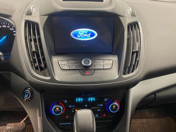 Ford Kuga II Рестайлинг с пробегом 2018 года, цена 1 248 000 рублей, 265000 км, внедорожник, Автокод Объявления
