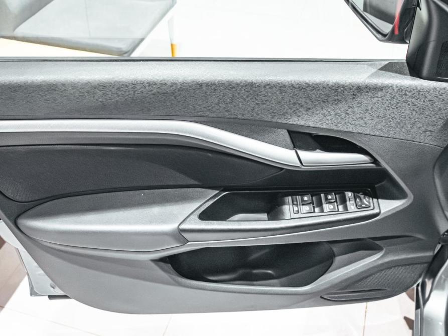 Lada (ВАЗ) Vesta I Екатеринбург  - изображение 12