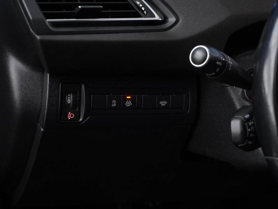 Peugeot 308 II Рестайлинг Москва  - изображение 17