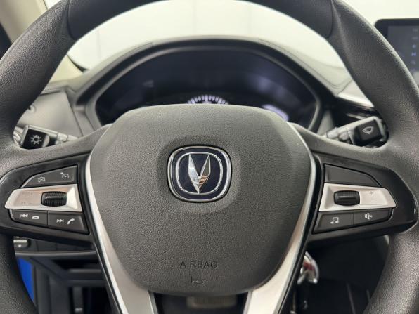 Changan Alsvin с пробегом 2023 года, цена 999 000 рублей, 77377 км, седан, Автокод Объявления