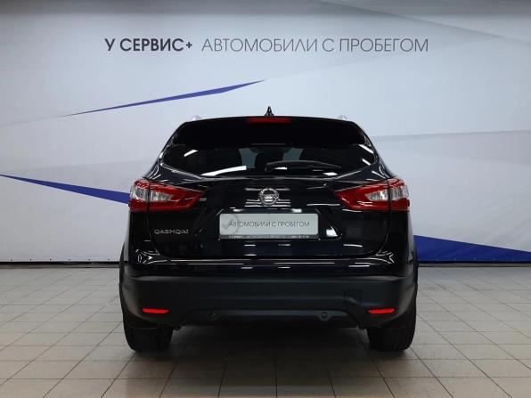 Nissan Qashqai II с пробегом 2018 года, цена 1 940 000 рублей, 129941 км, внедорожник, Автокод Объявления