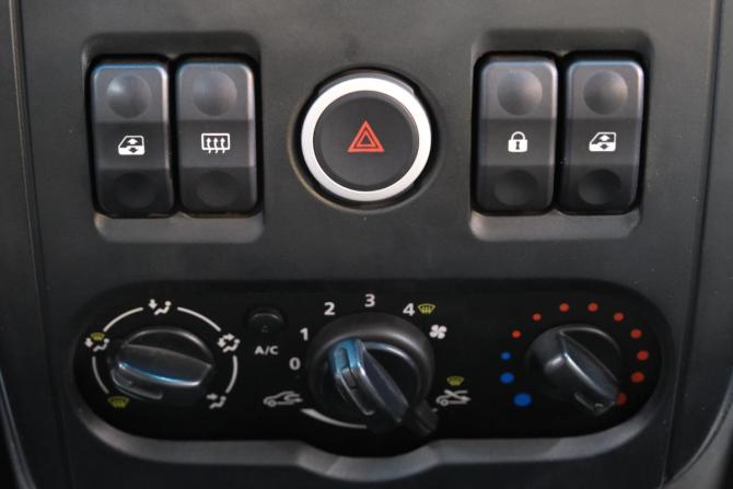 Lada (ВАЗ) Largus I с пробегом 2018 года, цена 879 000 рублей, 97000 км, универсал, Автокод Объявления