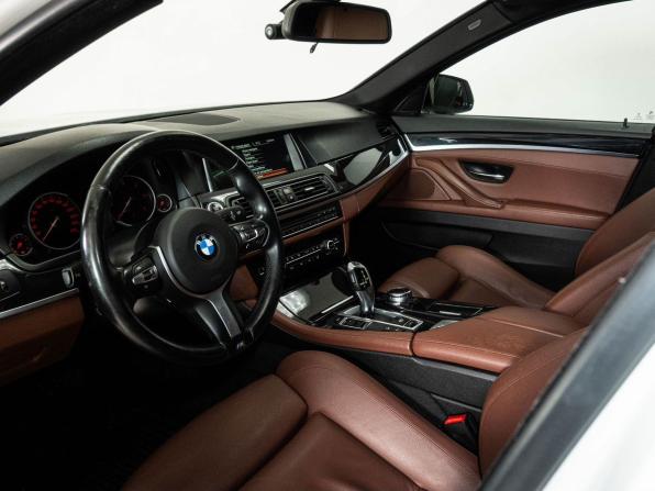 BMW 5 серии VI (F10/F11/F07) Рестайлинг с пробегом 2015 года, цена 1 998 000 рублей, 208012 км, седан, Автокод Объявления