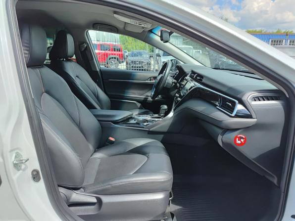 Toyota Camry VIII (XV70) с пробегом 2019 года, цена 2 490 000 рублей, 105243 км, седан, Автокод Объявления