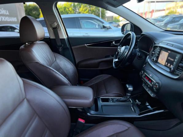 Kia Sorento III Prime Рестайлинг с пробегом 2018 года, цена 2 800 000 рублей, 147500 км, внедорожник, Автокод Объявления