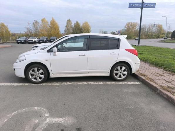 Nissan Tiida I Рестайлинг с пробегом 2013 года, цена 949 000 рублей, 98500 км, хэтчбек, Автокод Объявления