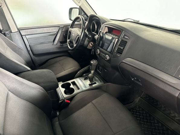 Mitsubishi Pajero IV с пробегом 2011 года, цена 1 750 000 рублей, 256537 км, внедорожник, Автокод Объявления