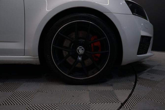 Skoda Octavia III (A7) с пробегом 2014 года, цена 1 679 000 рублей, 218000 км, лифтбек, Автокод Объявления
