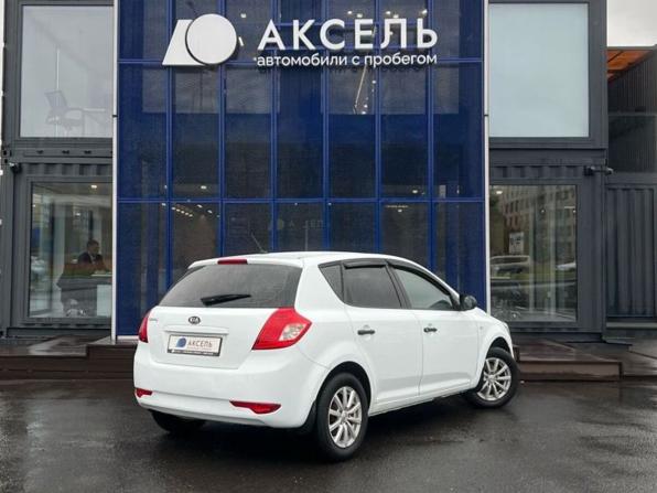 Kia Ceed I Рестайлинг с пробегом 2011 года, цена 425 000 рублей, 215000 км, хэтчбек, Автокод Объявления