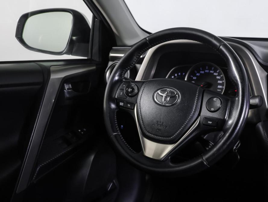 Toyota RAV4 IV (XA40) Москва  - изображение 12