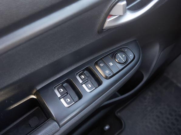 Kia Rio IV с пробегом 2019 года, цена 1 347 000 рублей, 174080 км, хэтчбек, Автокод Объявления