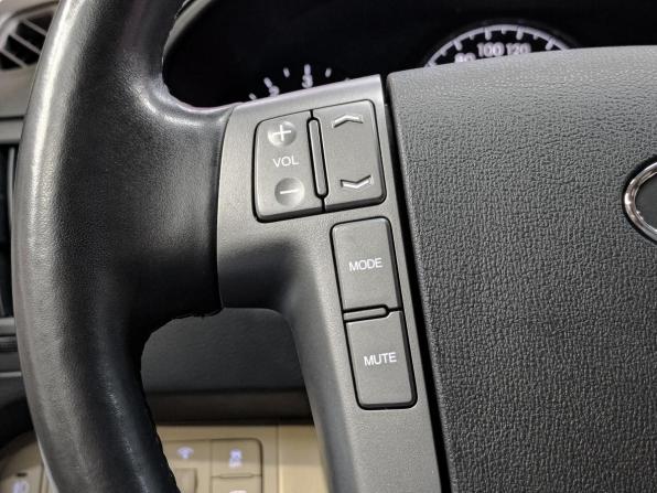 Hyundai H-1 II Рестайлинг с пробегом 2017 года, цена 2 990 000 рублей, 89919 км, минивэн, Автокод Объявления