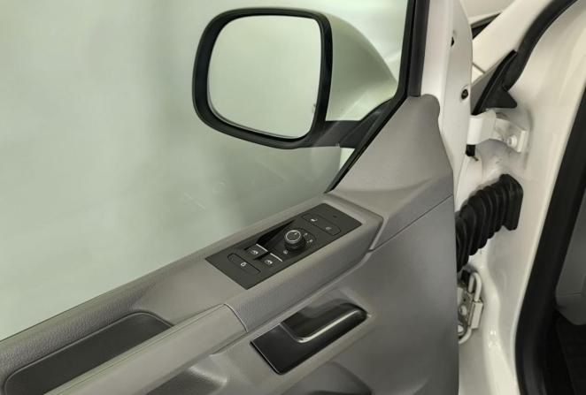 Volkswagen Caravelle T6 с пробегом 2020 года, цена 4 790 000 рублей, 76625 км, минивэн, Автокод Объявления