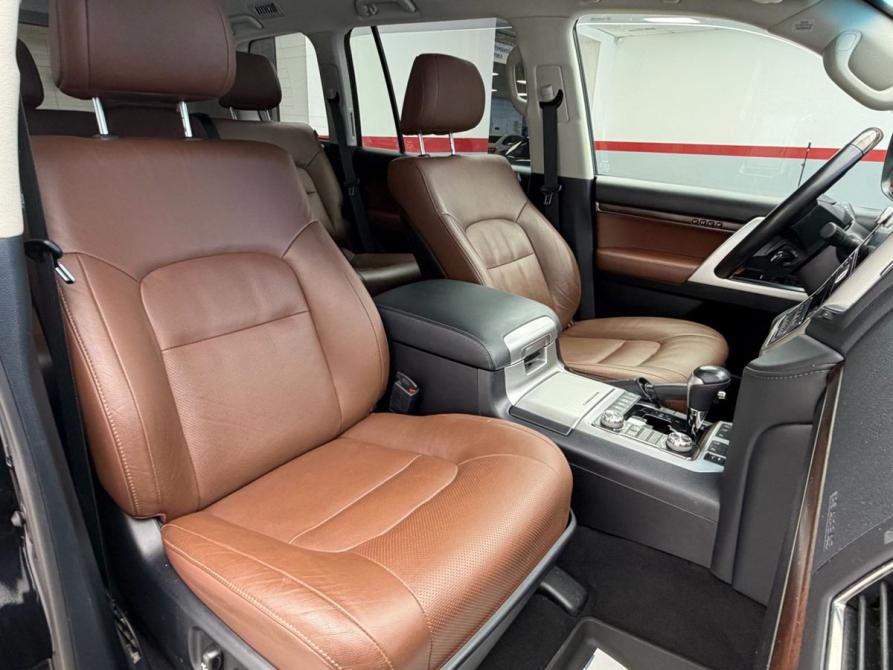 Toyota Land Cruiser 200 Series Рестайлинг 2 Ростов-на-Дону  - изображение 21