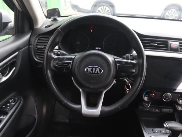 Kia Rio IV с пробегом 2017 года, цена 1 379 000 рублей, 162000 км, хэтчбек, Автокод Объявления