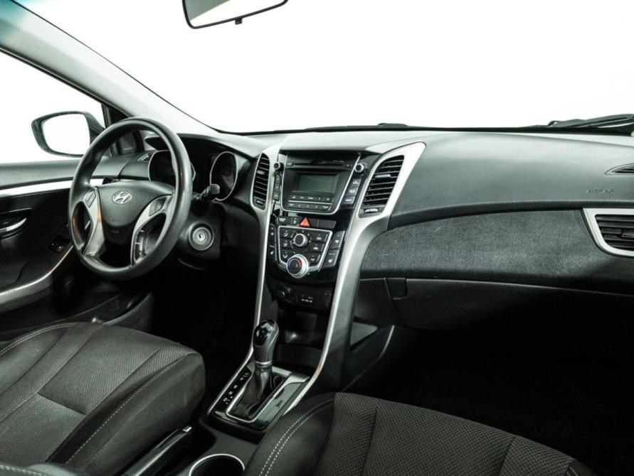 Hyundai i30 II Санкт-Петербург  - изображение 9