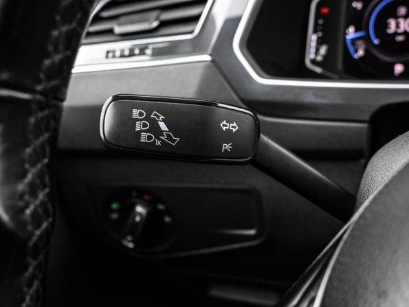 Volkswagen Tiguan II с пробегом 2019 года, цена 2 824 000 рублей, 185855 км, внедорожник, Автокод Объявления