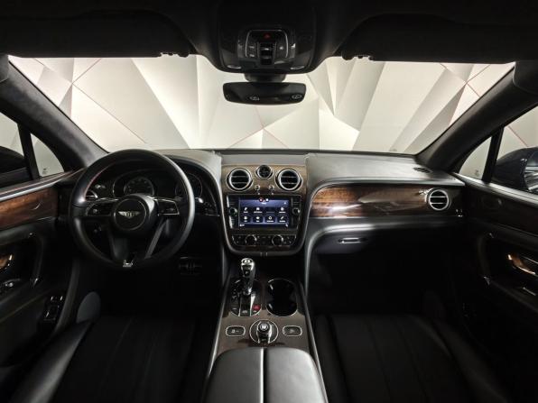 Bentley Bentayga I с пробегом 2017 года, цена 8 800 000 рублей, 99713 км, внедорожник, Автокод Объявления