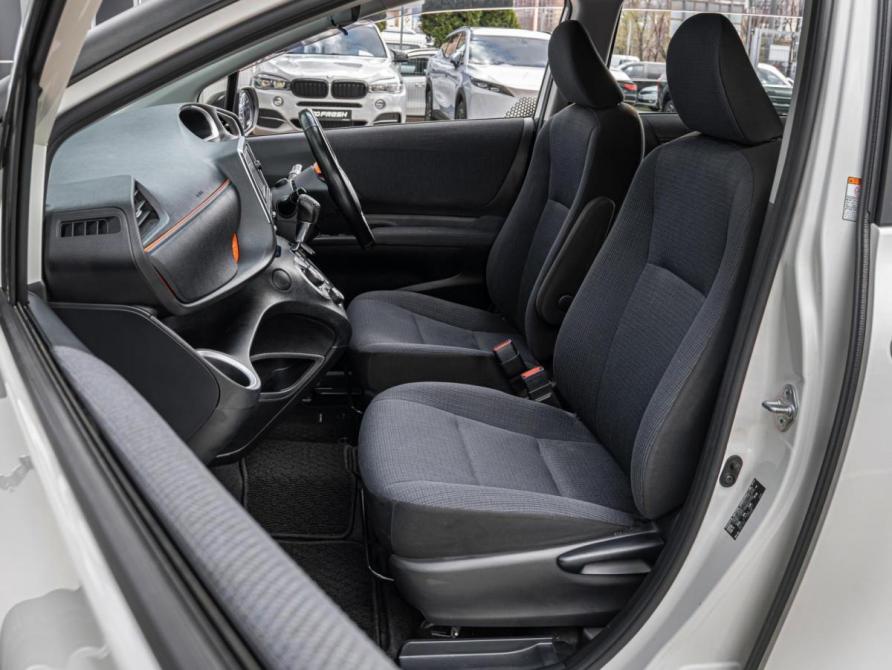 Toyota Sienta II Краснодар  - изображение 8