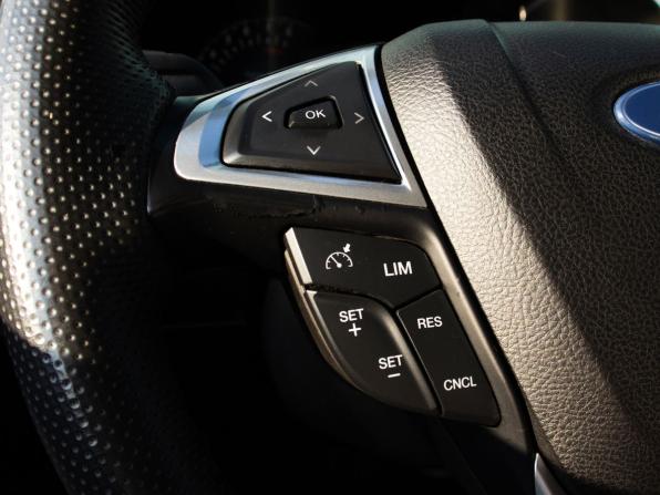 Ford Mondeo V с пробегом 2015 года, цена 1 515 000 рублей, 134439 км, седан, Автокод Объявления