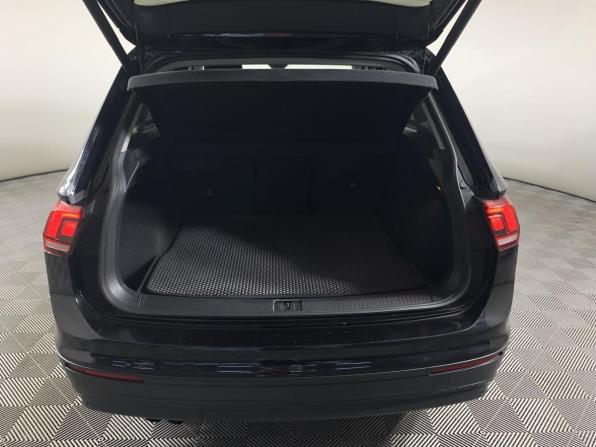 Volkswagen Tiguan II с пробегом 2020 года, цена 2 050 000 рублей, 89735 км, внедорожник, Автокод Объявления