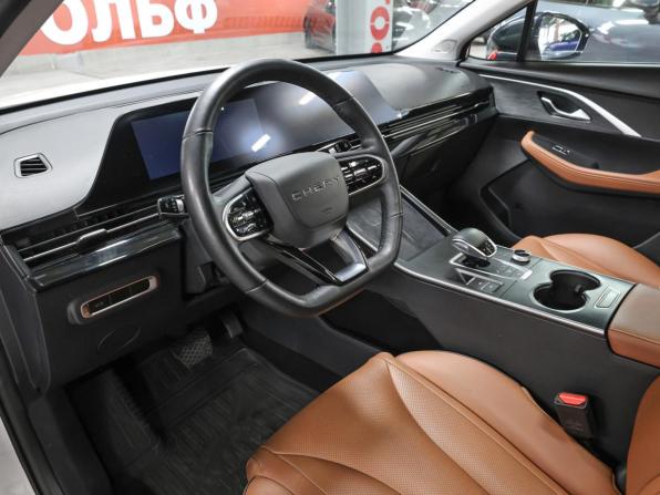 Omoda C5 I с пробегом 2022 года, цена 1 598 000 рублей, 63152 км, внедорожник, Автокод Объявления